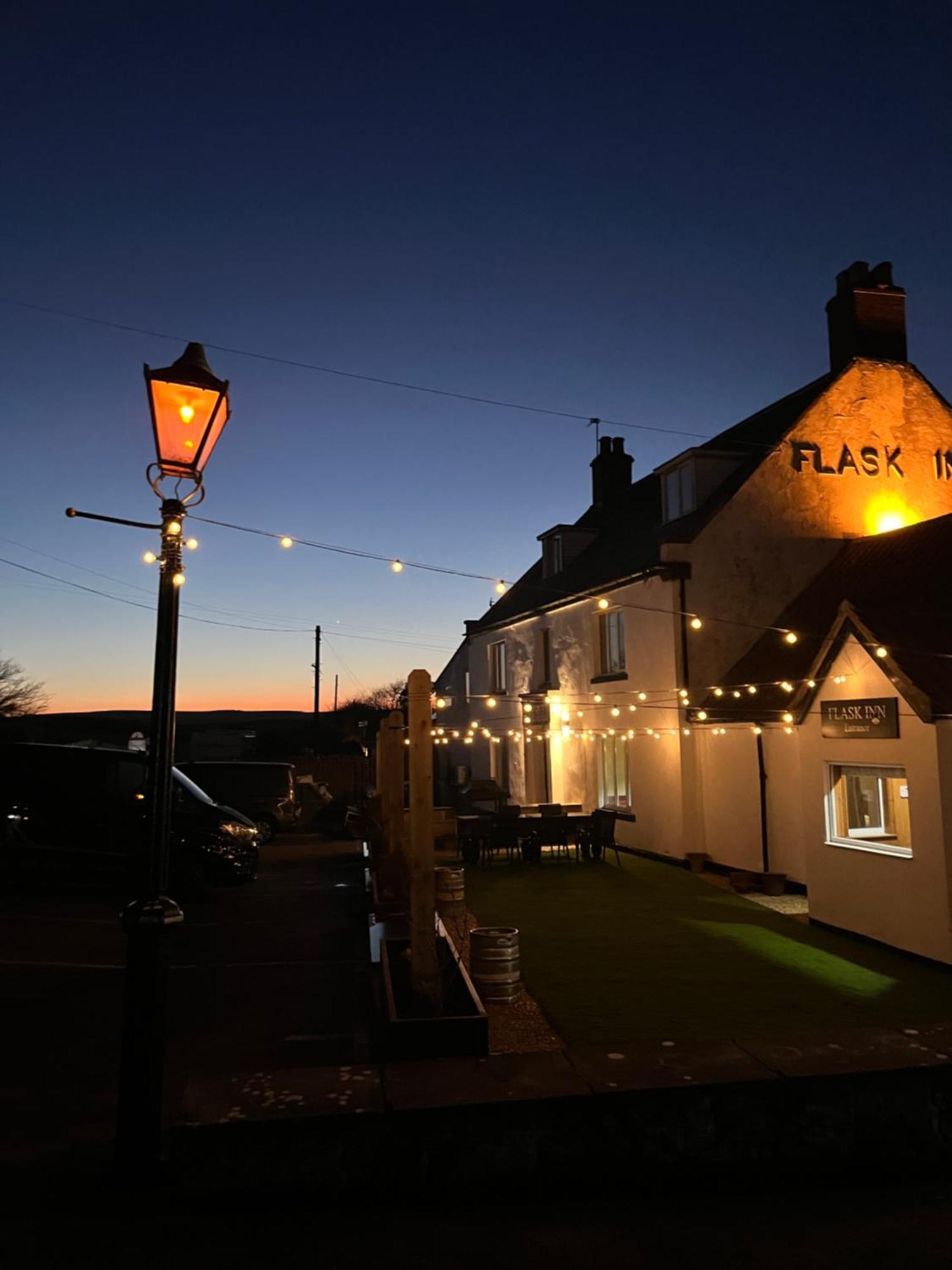 The Flask Inn, Fylingdales, Whitby מראה חיצוני תמונה